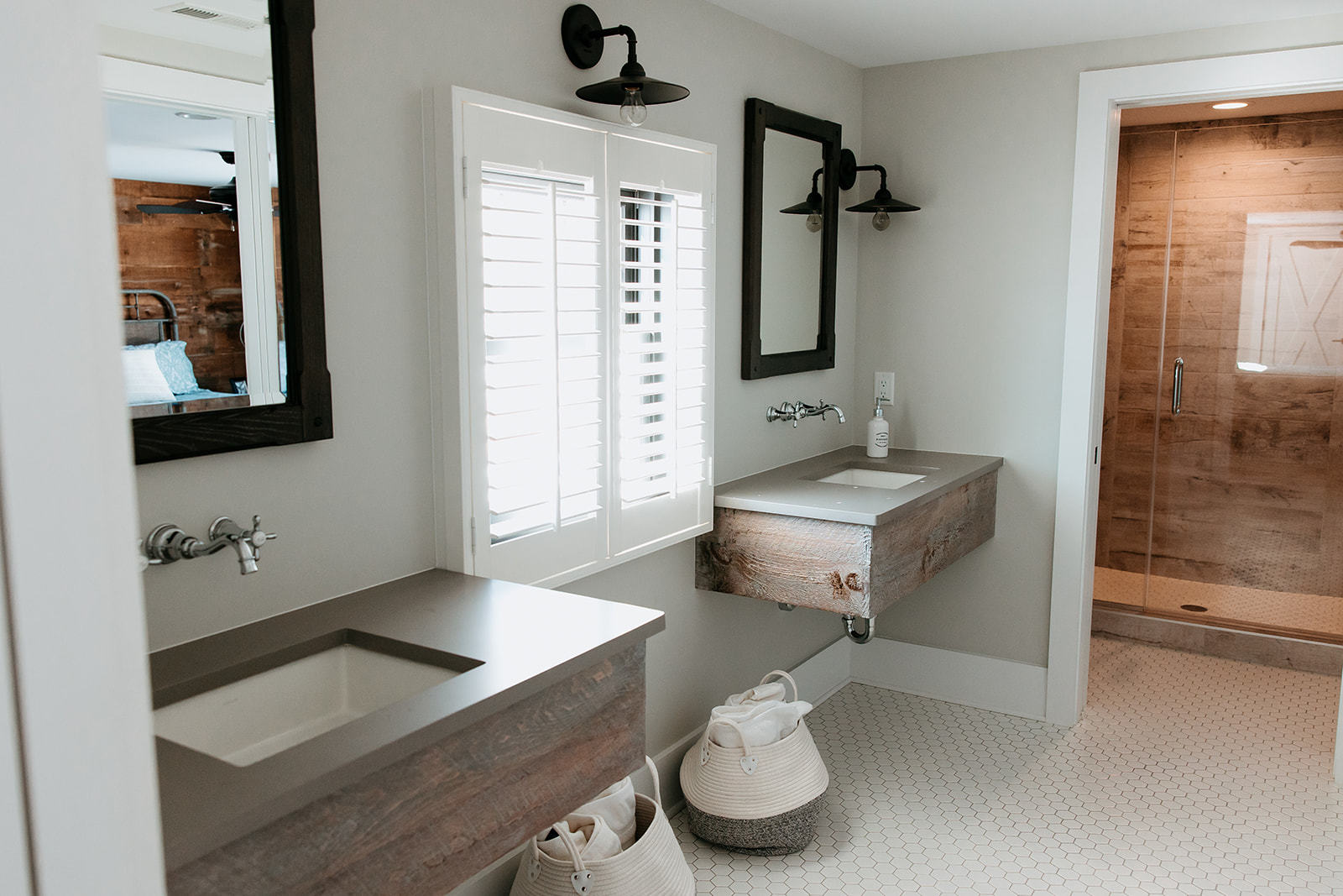 281 N Snipe Hollow Road