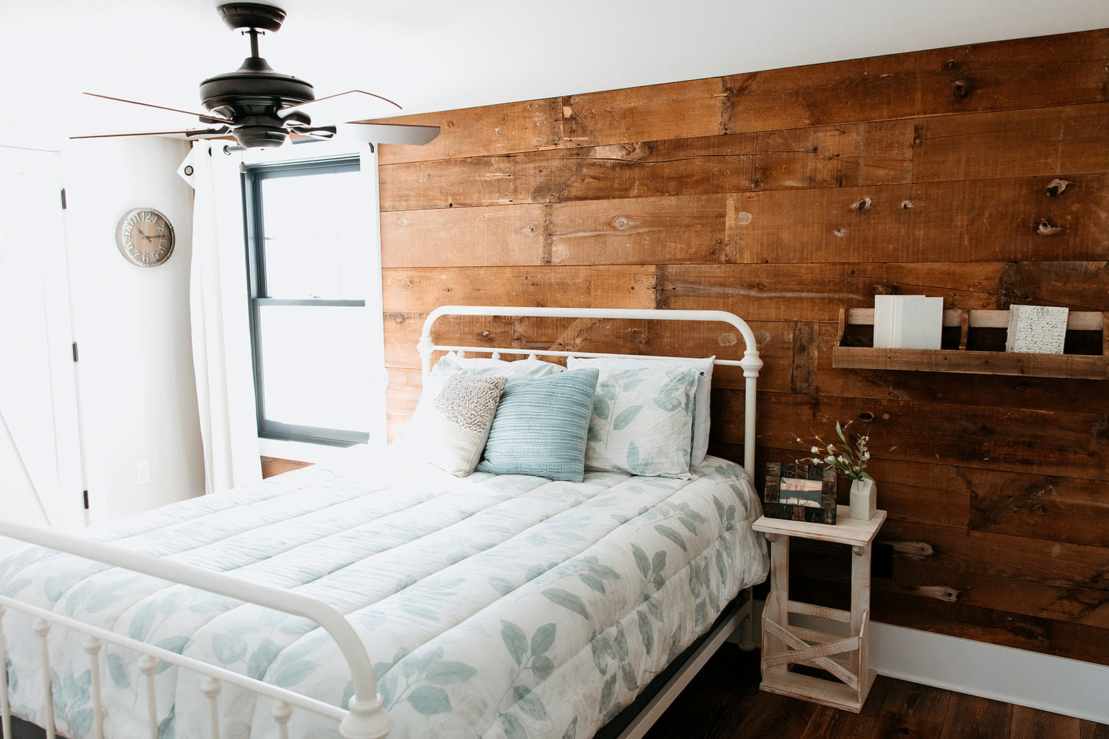 281 N Snipe Hollow Road