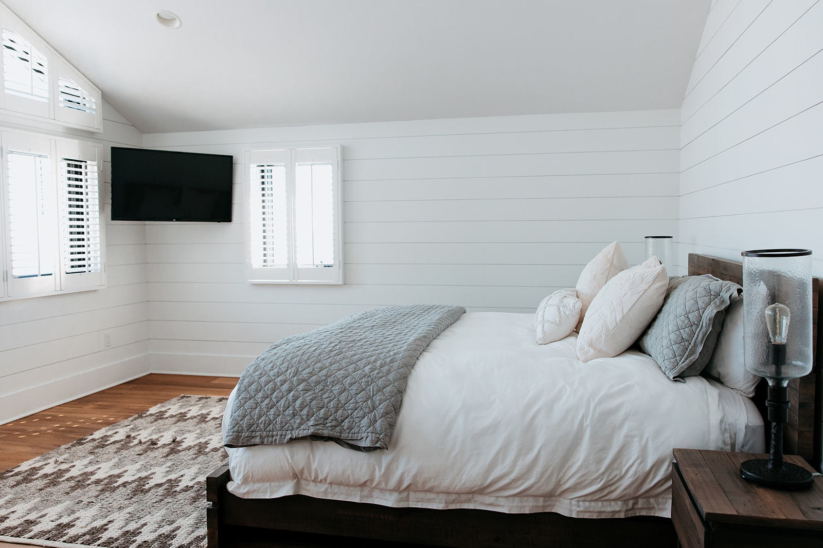 281 N Snipe Hollow Road