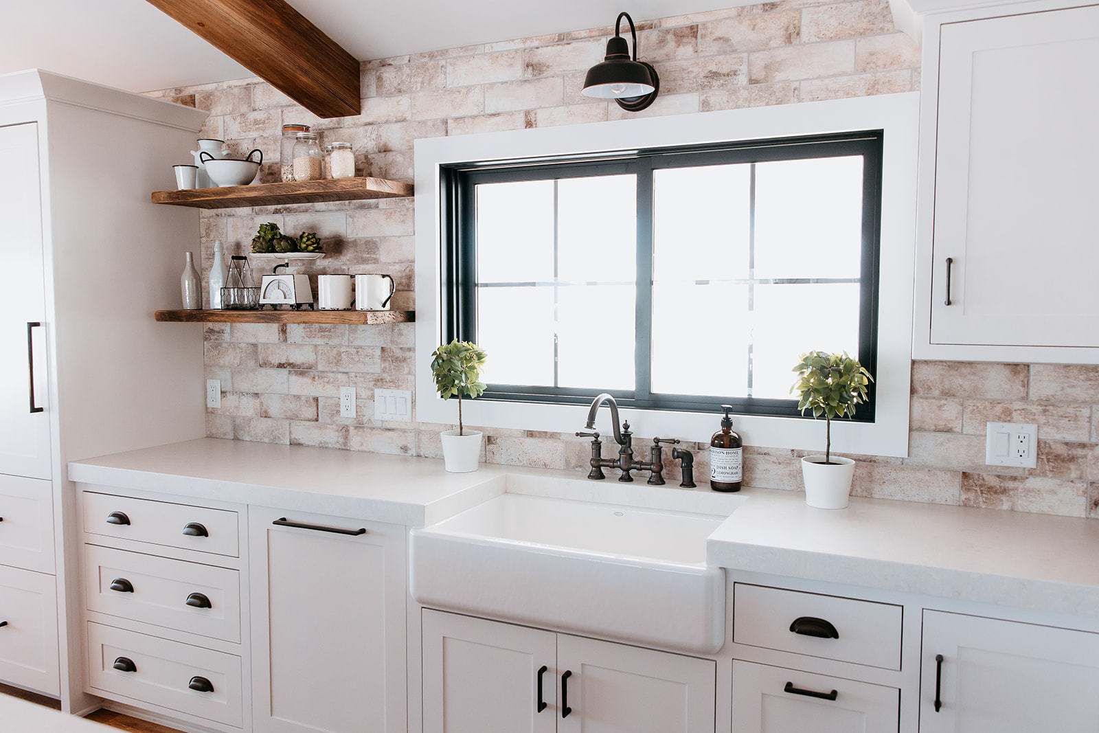 281 N Snipe Hollow Road