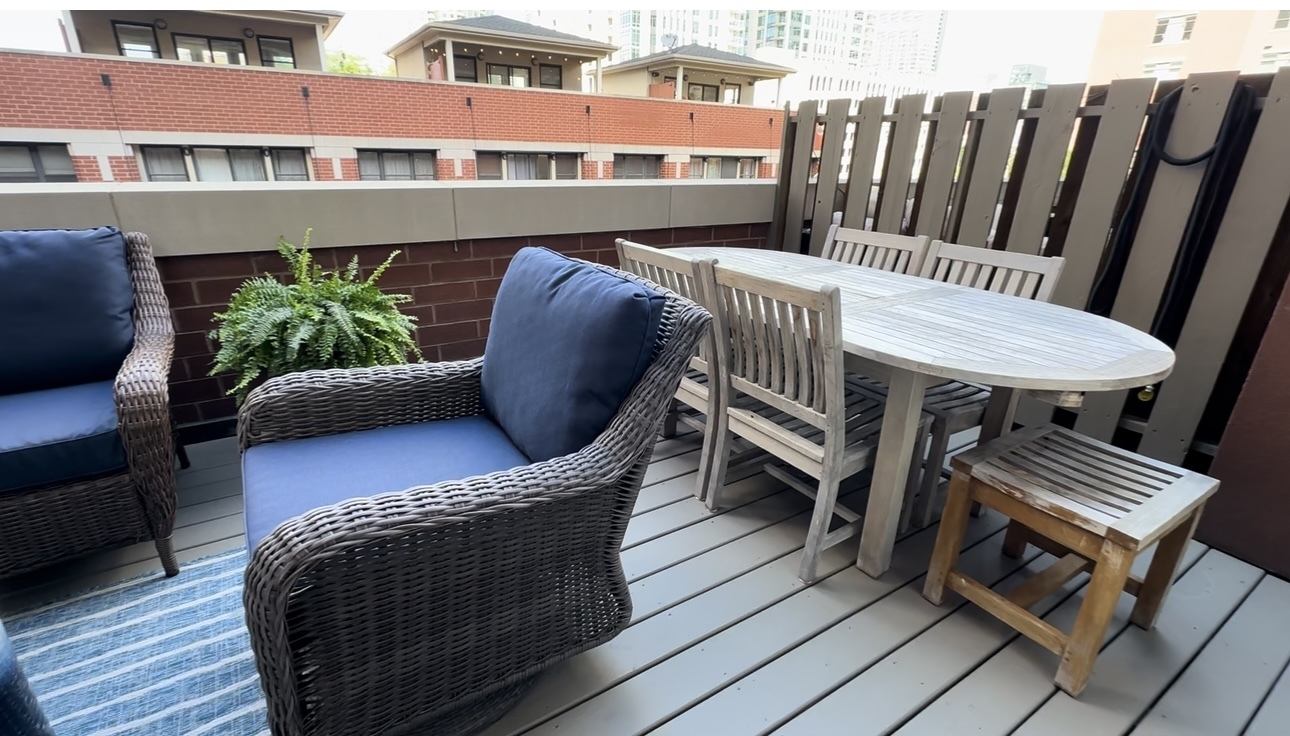 324 N Jefferson Street Unit: 302