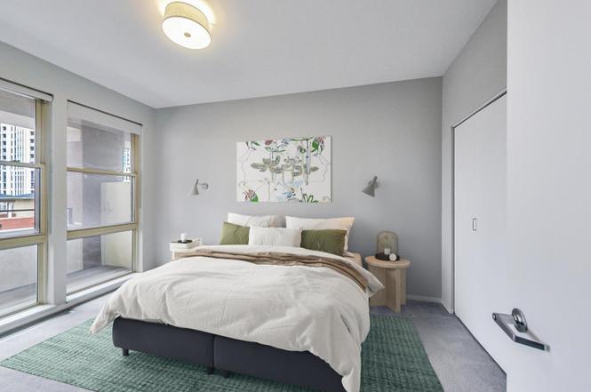 324 N Jefferson Street Unit: 302