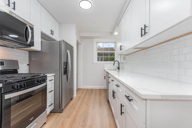 24 Hiawatha Drive