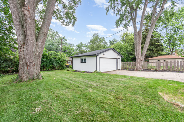 24 Hiawatha Drive