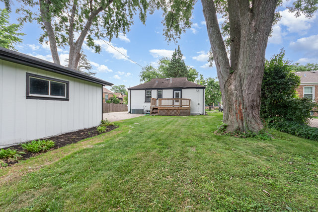 24 Hiawatha Drive