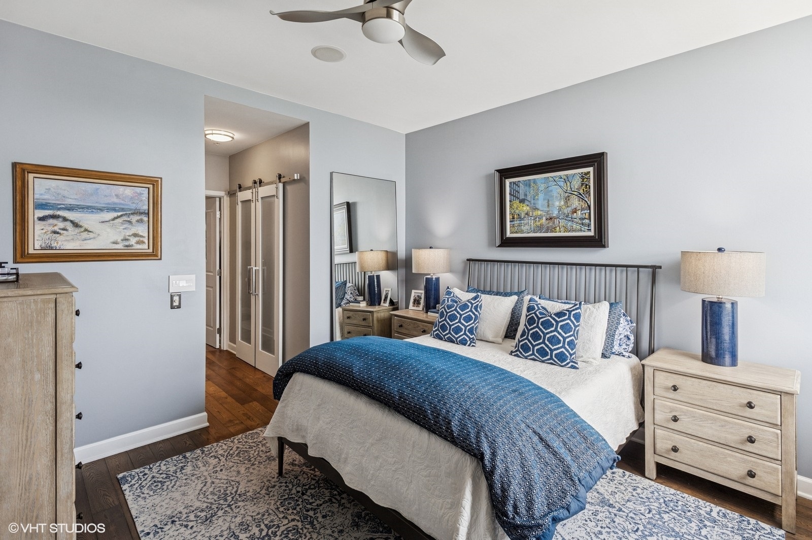 330 S MICHIGAN Avenue Unit: 1607