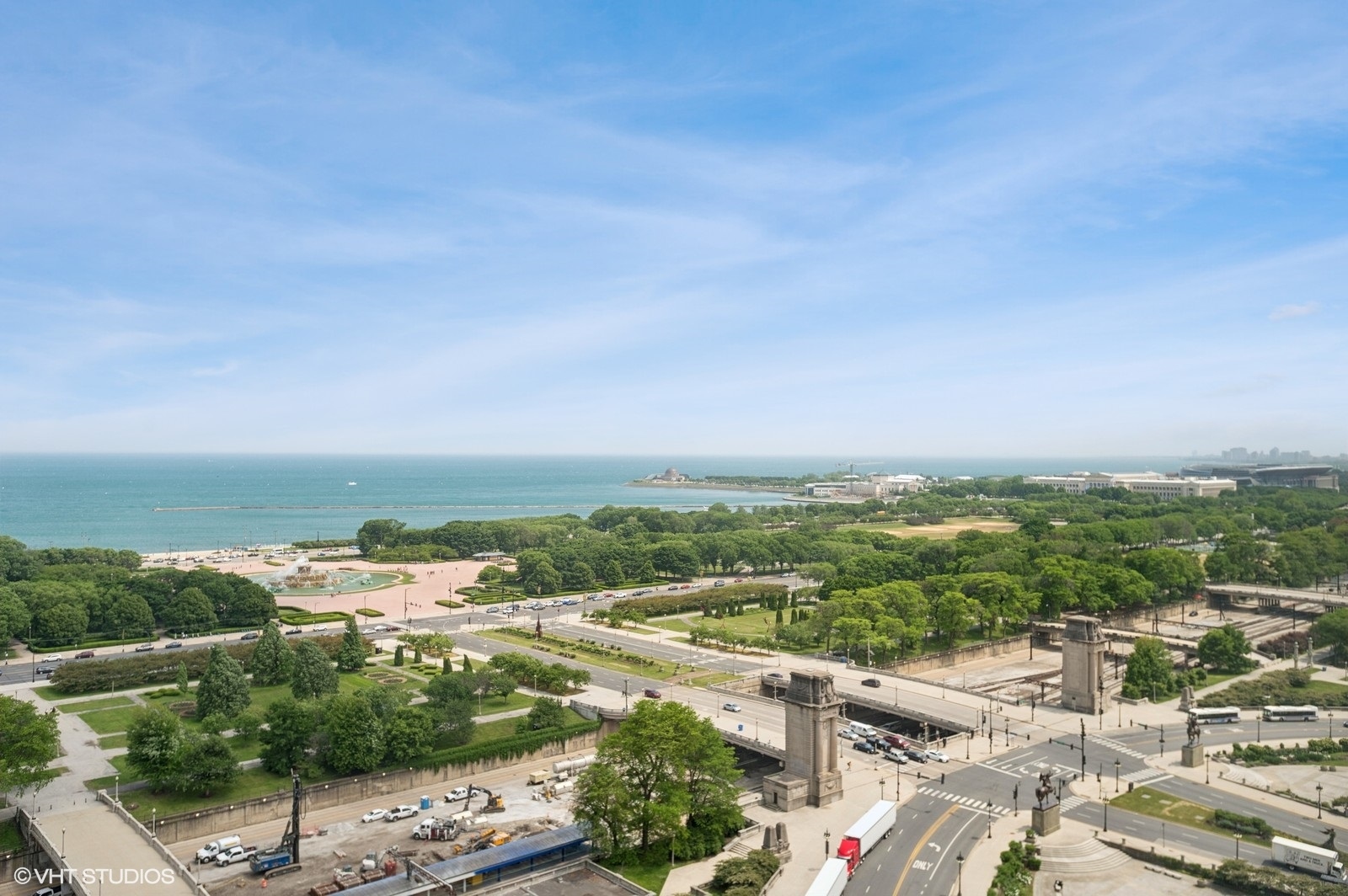 330 S MICHIGAN Avenue Unit: 1607