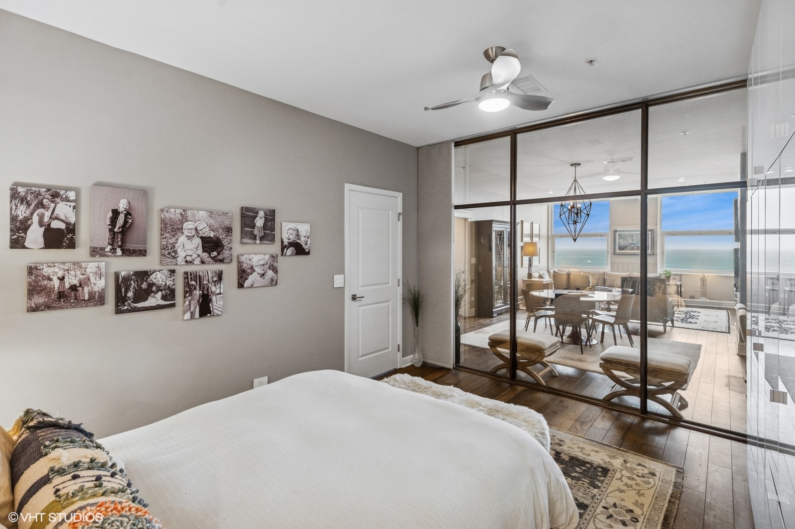 330 S MICHIGAN Avenue Unit: 1607