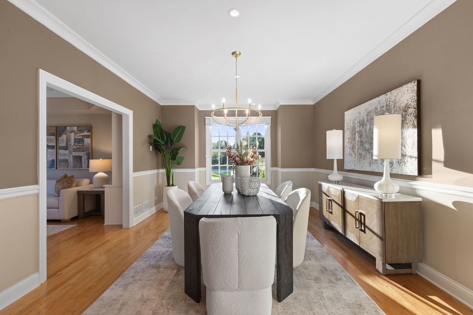 1830 W North Pond Lane