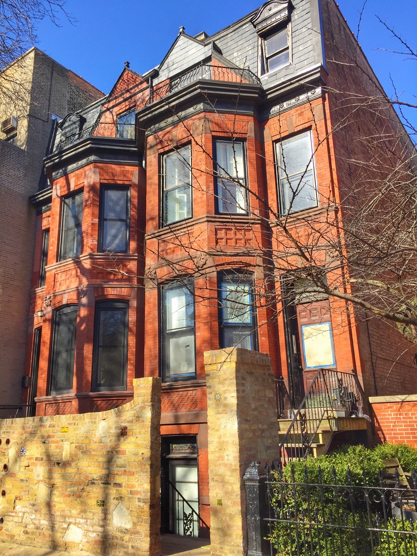 2154 N Cleveland Avenue Unit: G