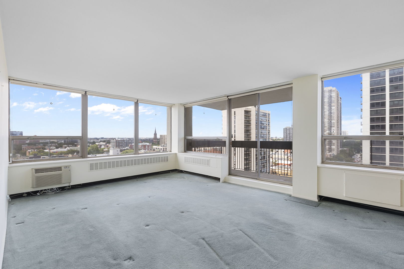 1460 N SANDBURG Terrace Unit: 1512