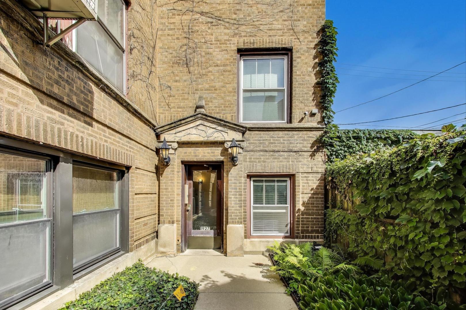 1927 N Howe Street Unit: 1