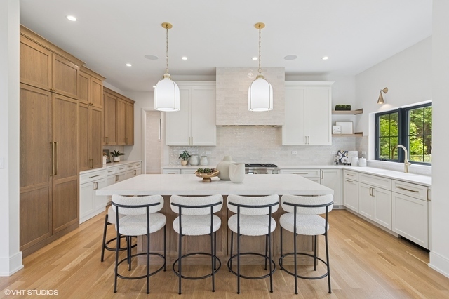 5545 S Stough Street