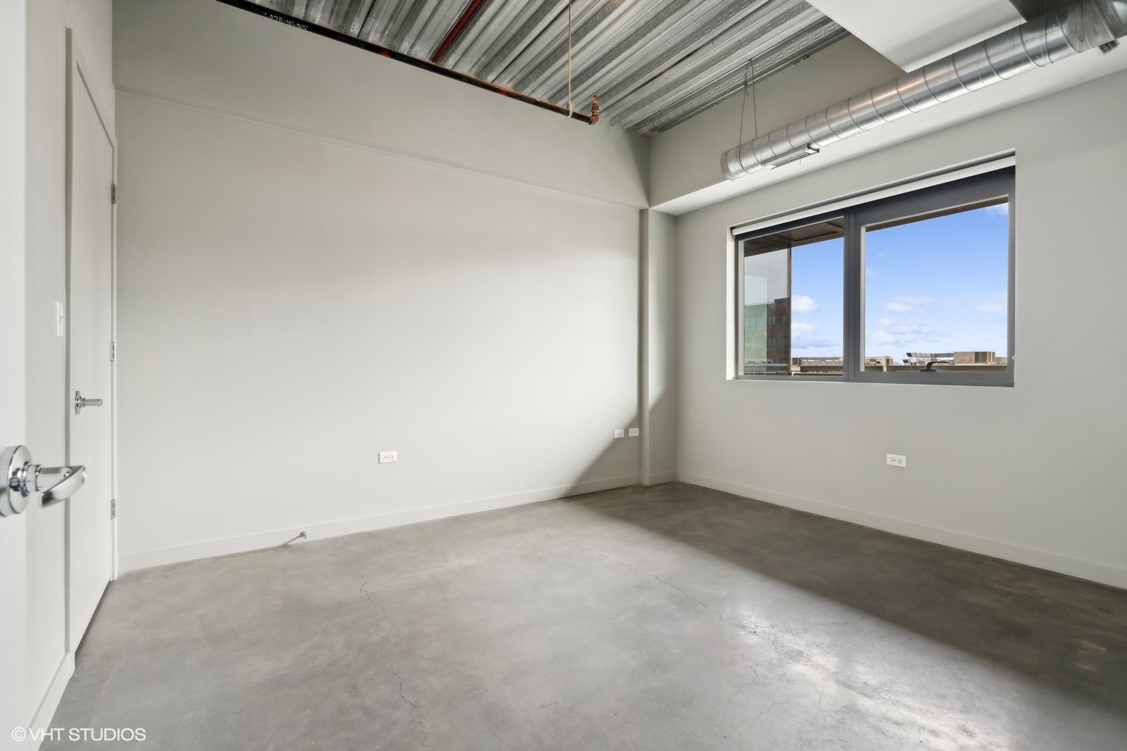 1241 N MILWAUKEE Avenue Unit: 505