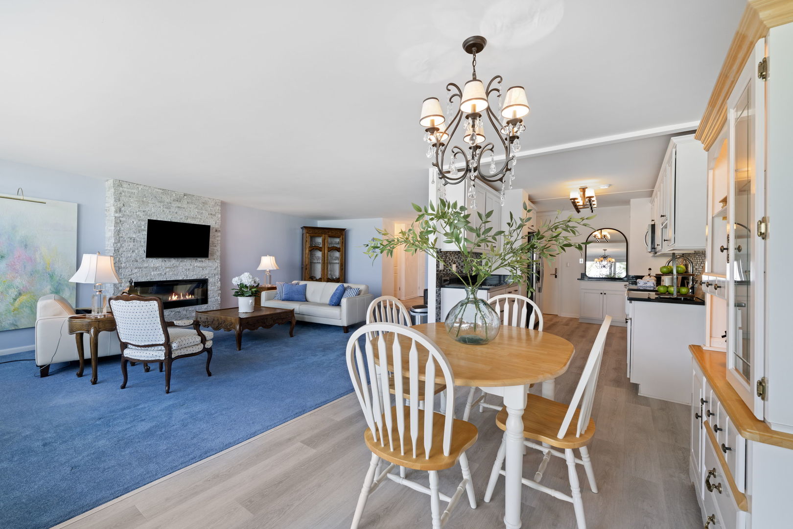 1630 Sheridan Road Unit: 2F