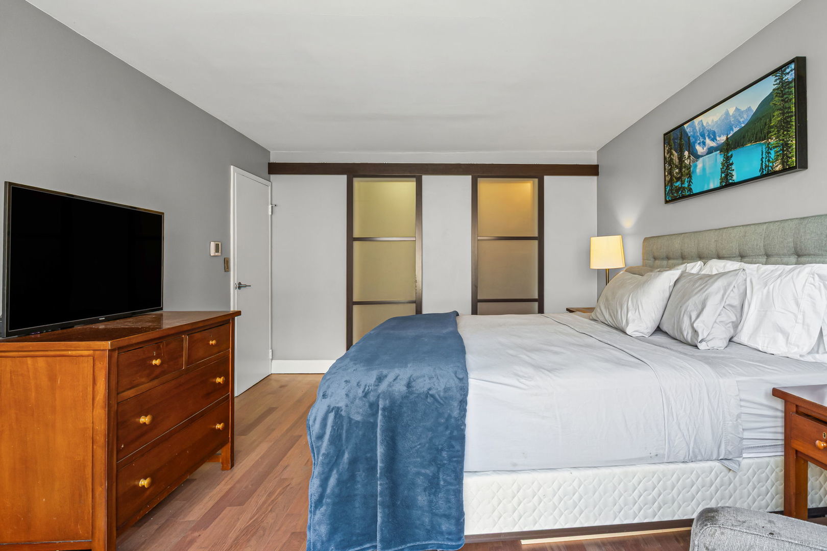 3150 N SHERIDAN Road Unit: 2C