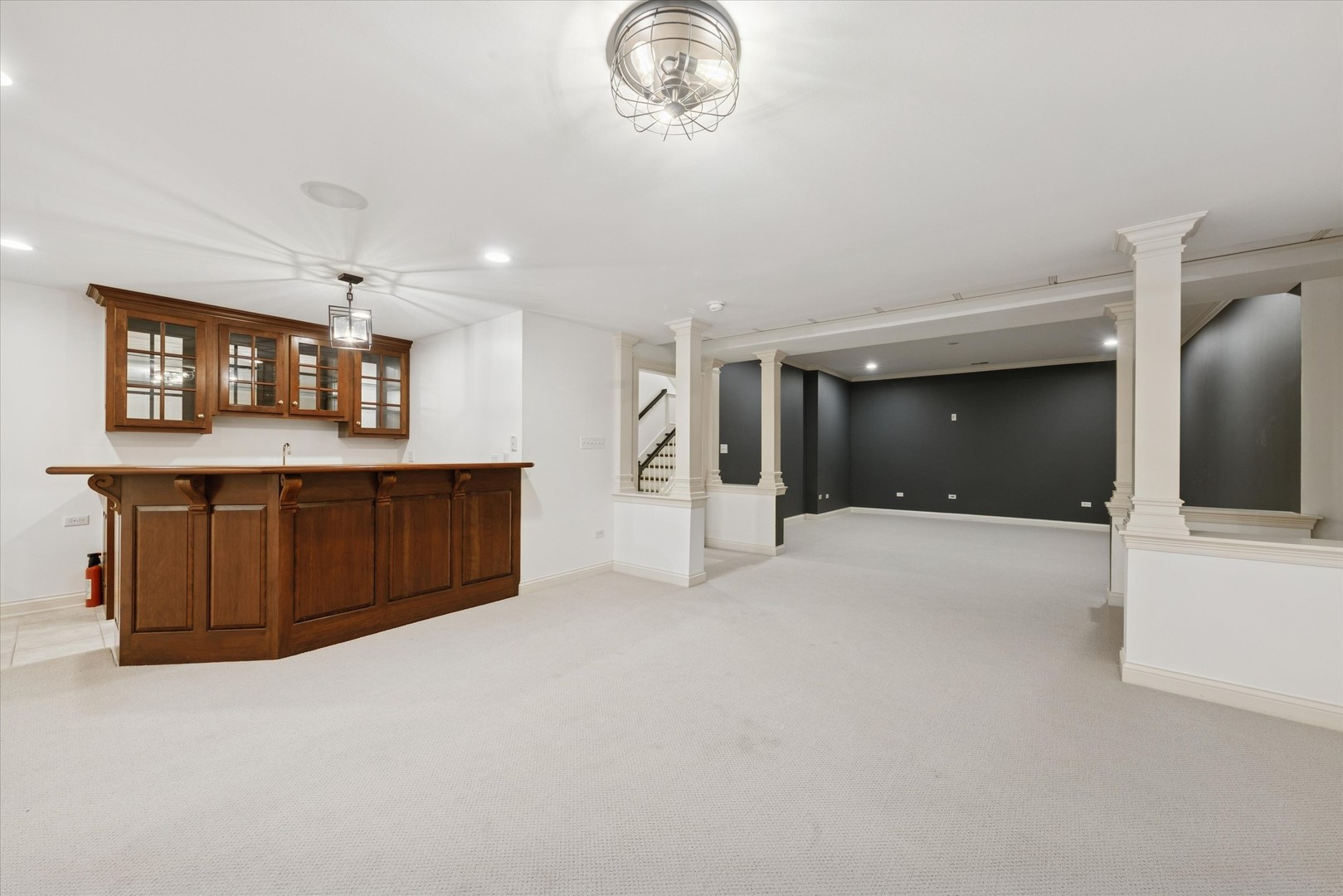 910 S Park Avenue