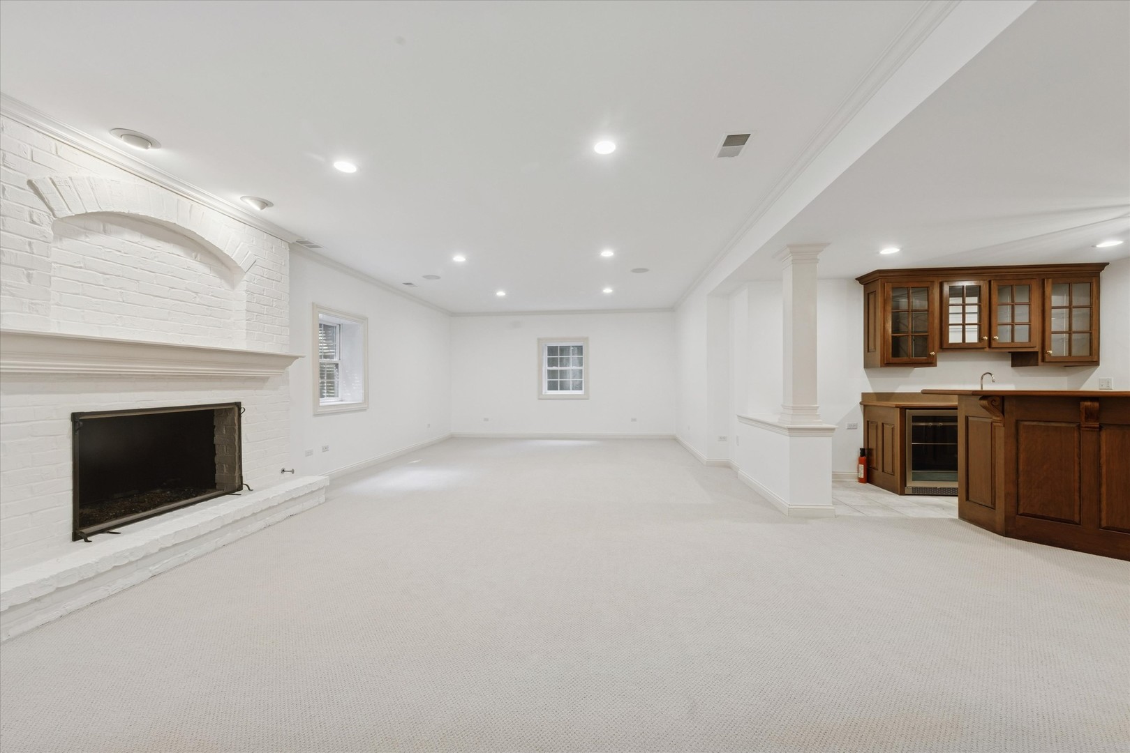 910 S Park Avenue