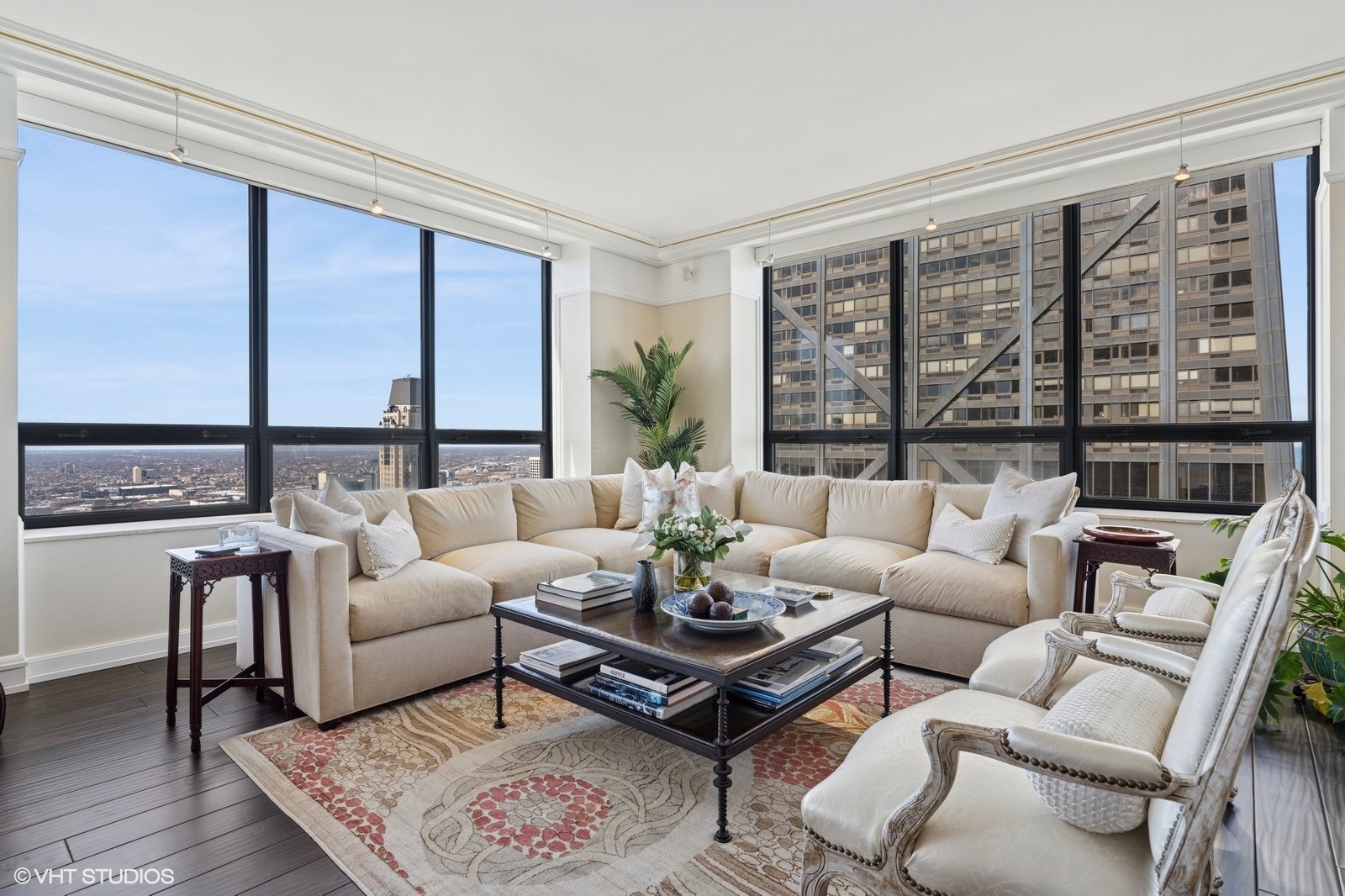 180 E PEARSON Street Unit: 4801