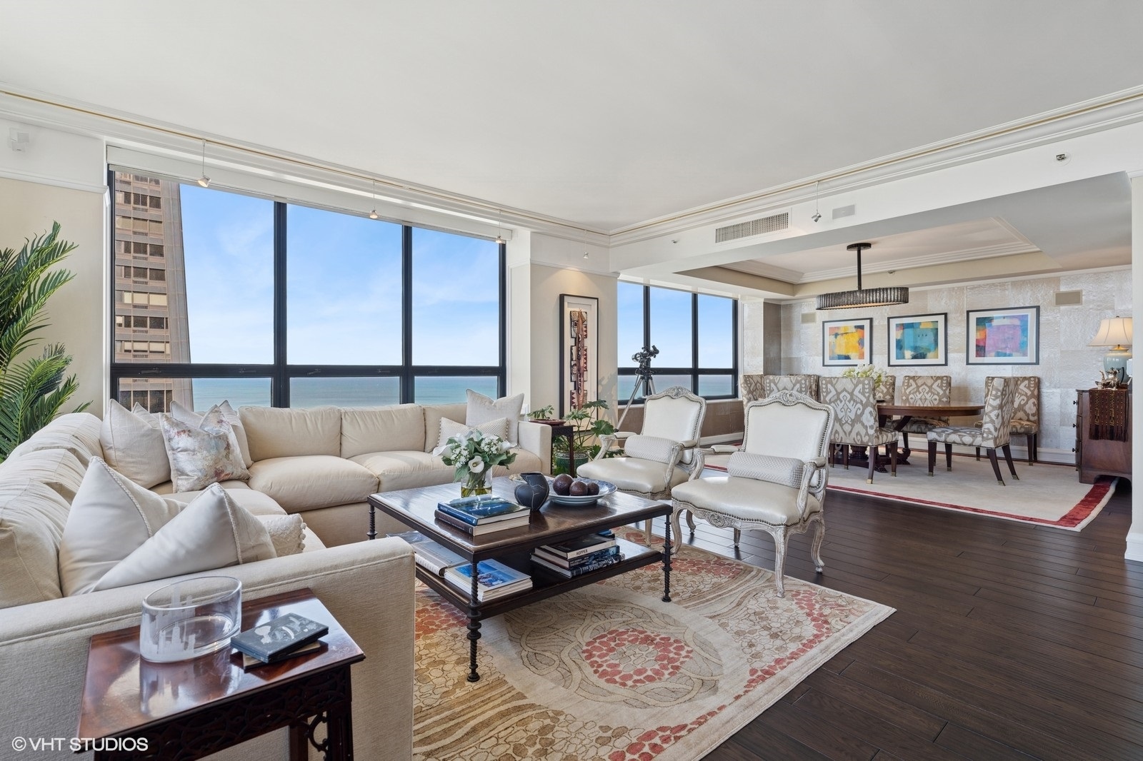 180 E PEARSON Street Unit: 4801