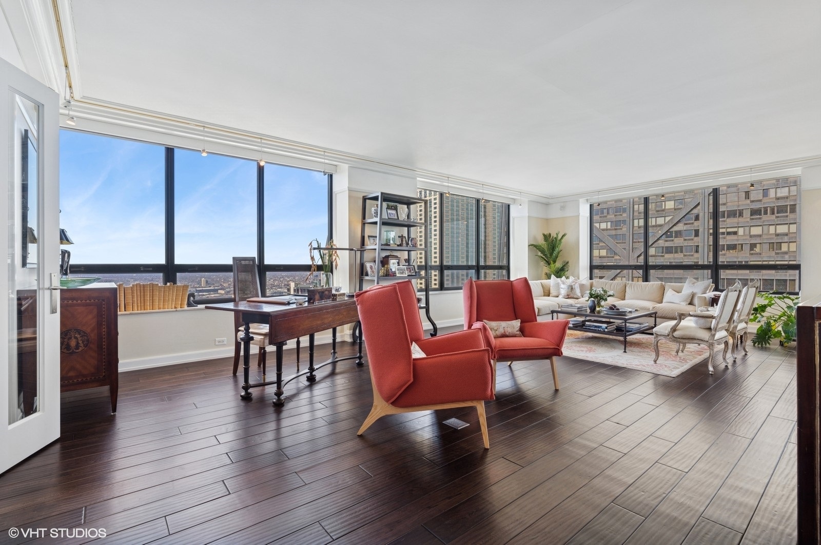 180 E PEARSON Street Unit: 4801