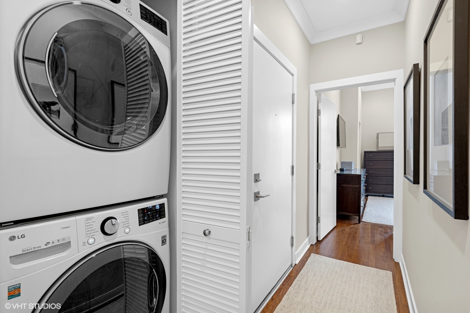 2212 W North Avenue Unit: 301