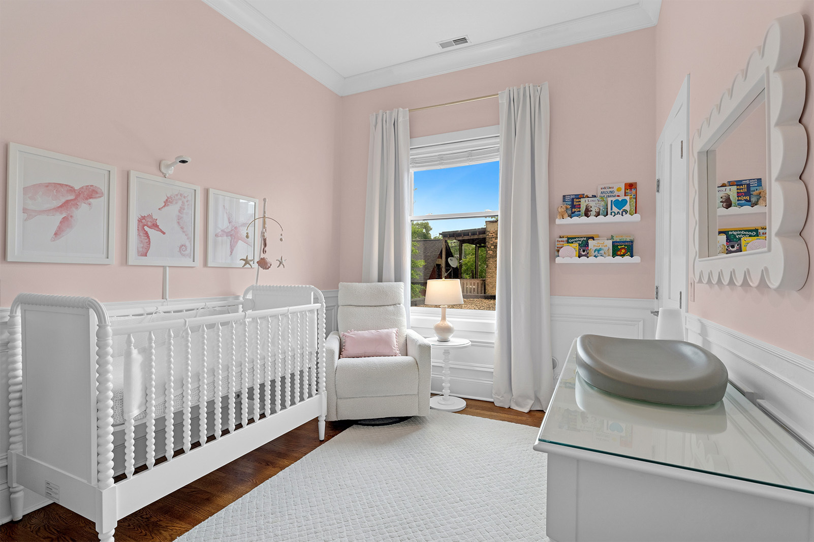 2212 W North Avenue Unit: 301