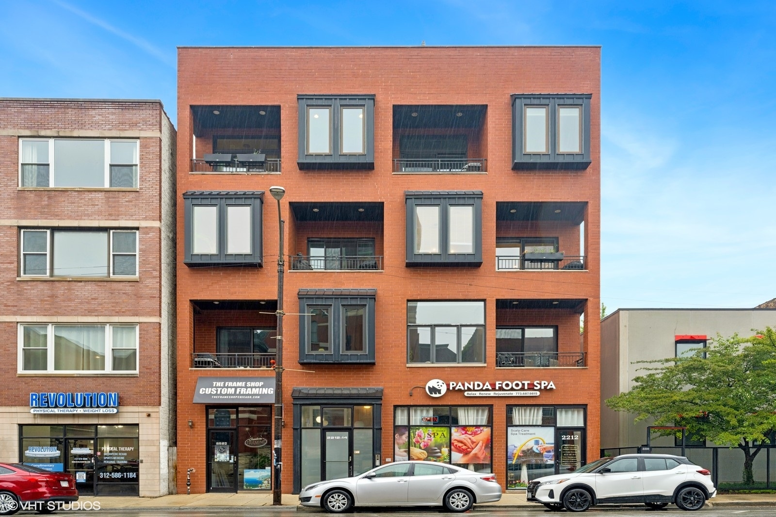 2212 W North Avenue Unit: 301