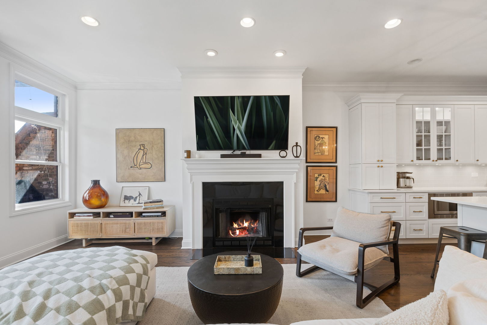 3450 N Southport Avenue Unit: 1