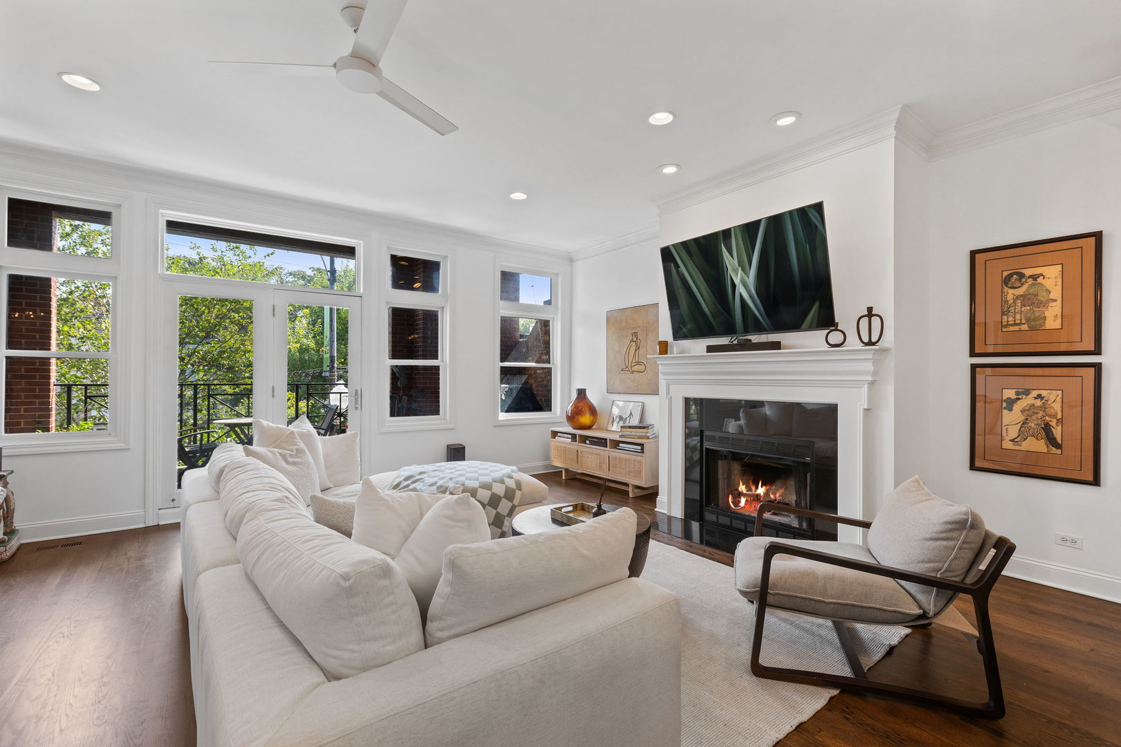 3450 N Southport Avenue Unit: 1