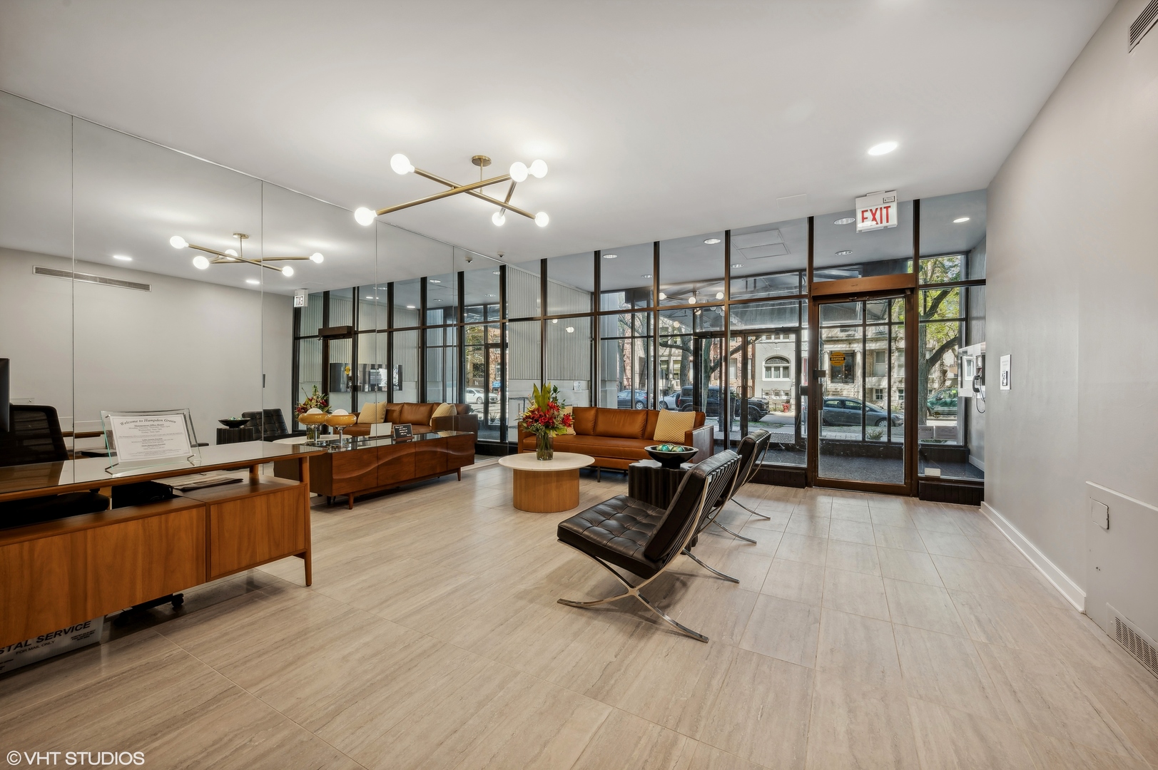 2728 N Hampden Court Unit: 608