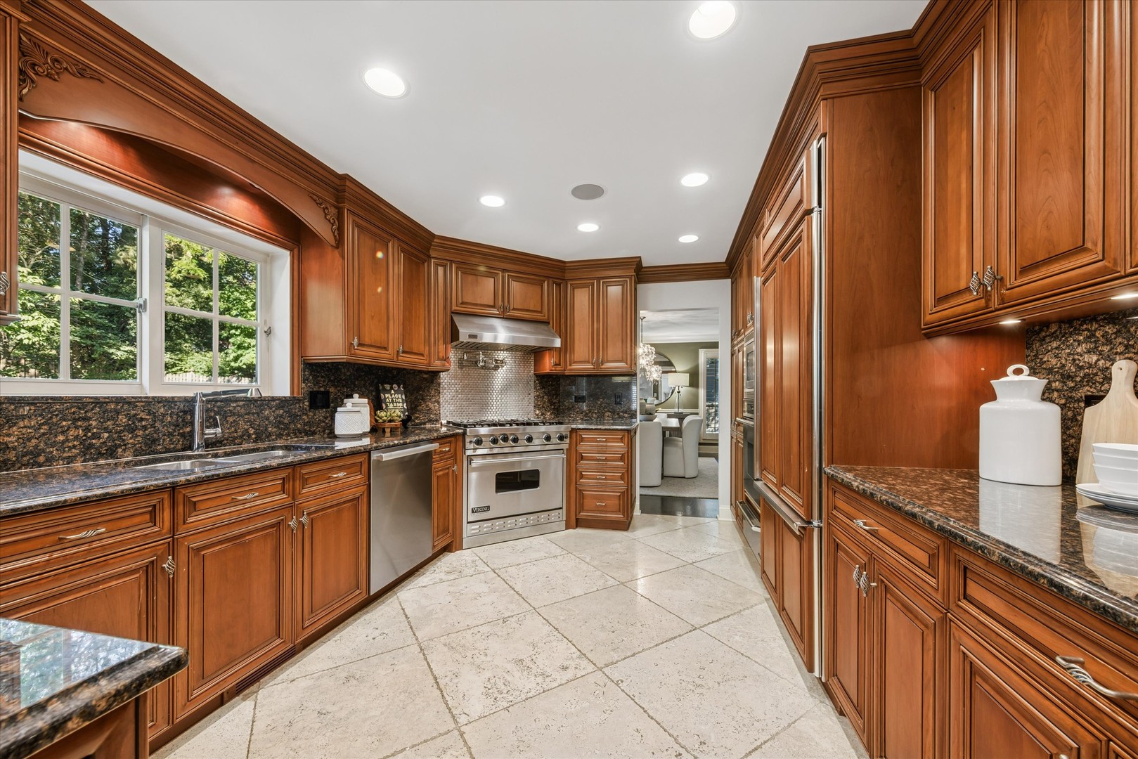 327 Bonnie Brae Road