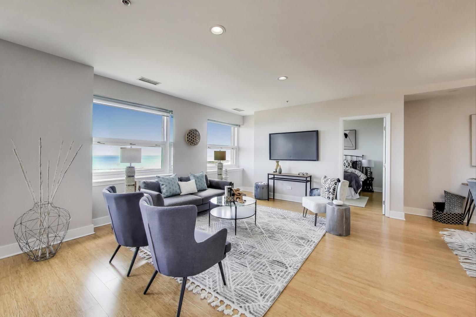 330 S Michigan Avenue Unit: 2006