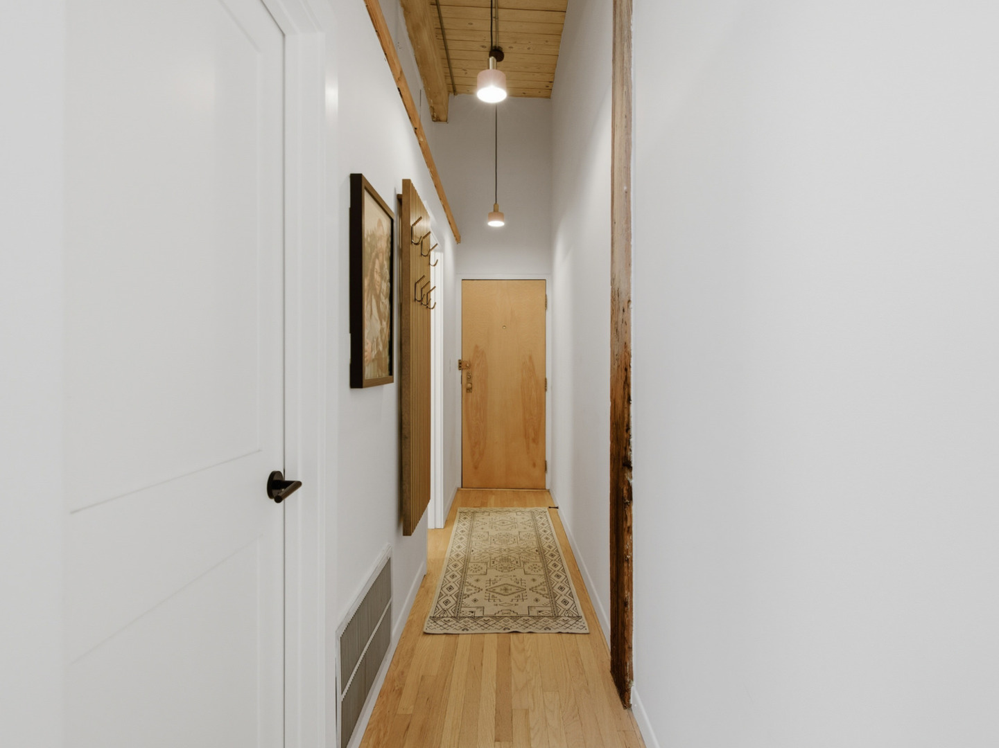 2435 N SHEFFIELD Avenue Unit: 11