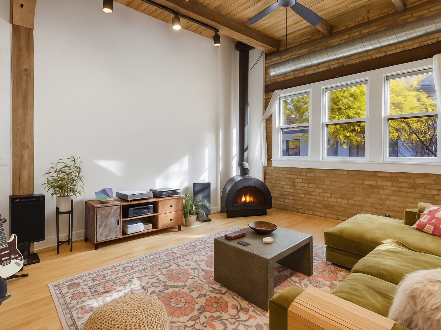 2435 N SHEFFIELD Avenue Unit: 11