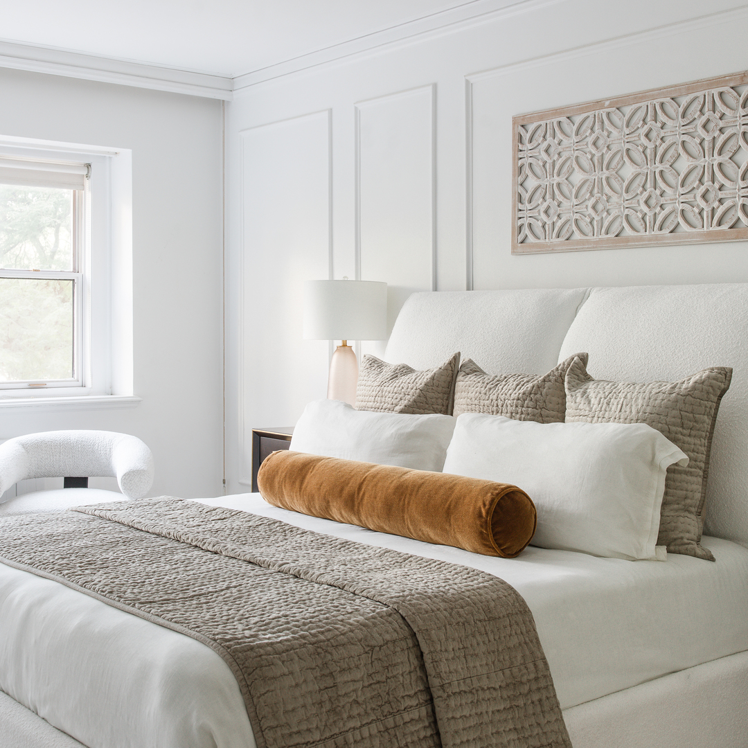 179 E LAKE SHORE Drive Unit: 202