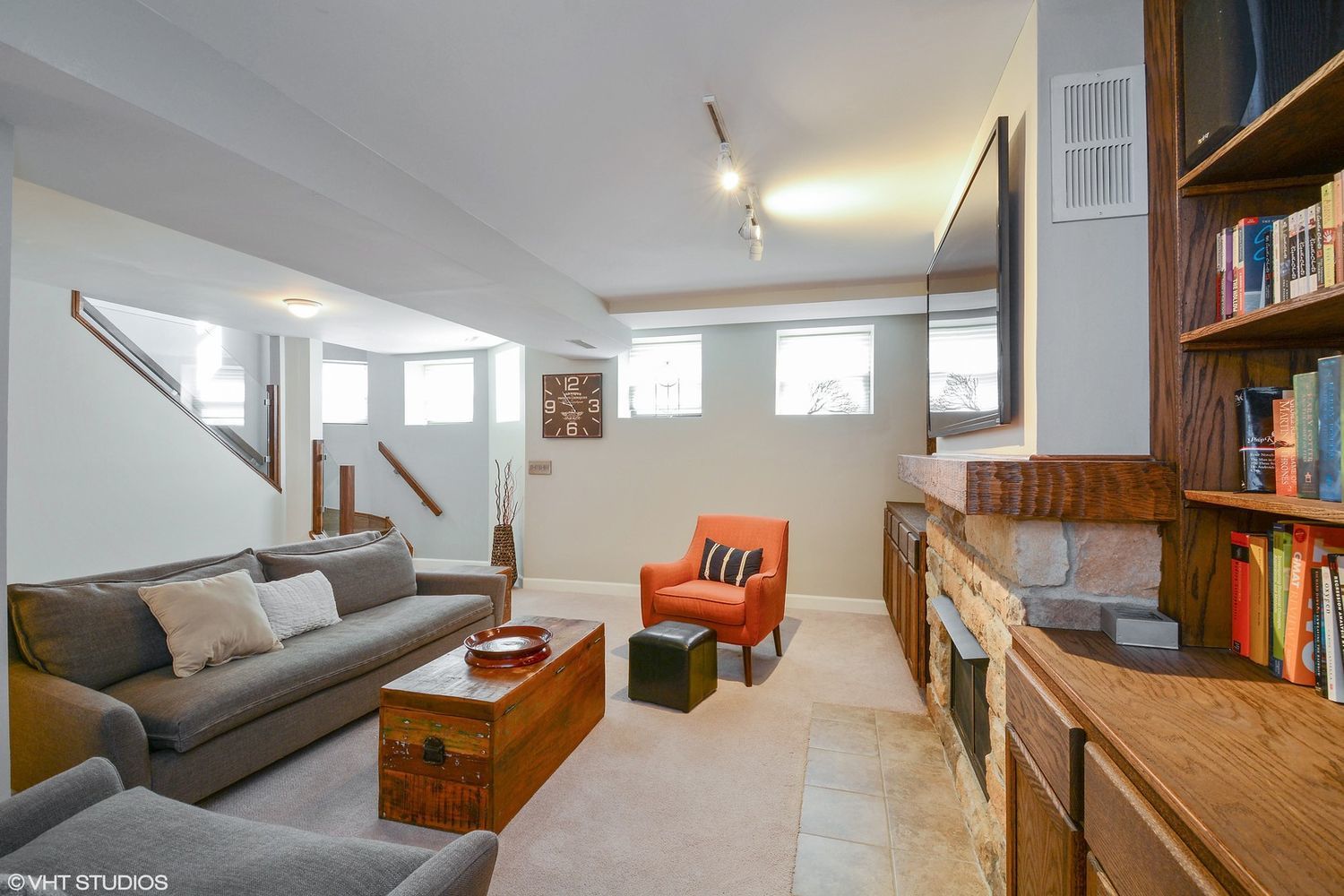 2608 N DAYTON Street Unit: 1S