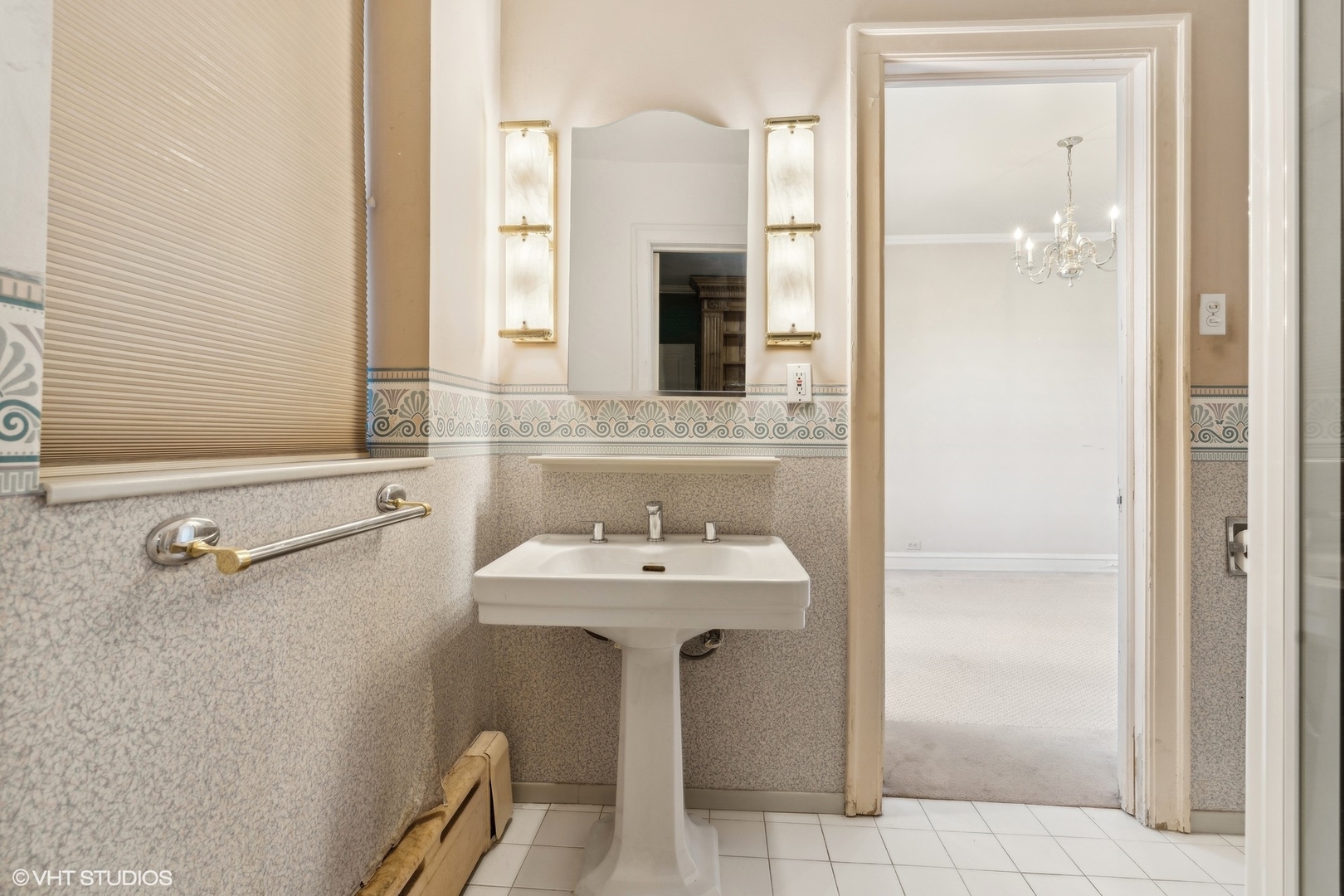 3920 N LAKE SHORE Drive Unit: 4N