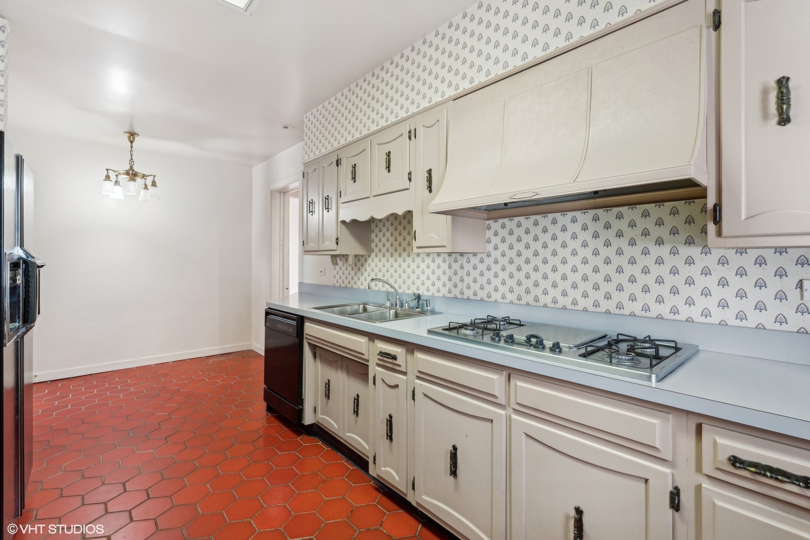 3920 N LAKE SHORE Drive Unit: 4N