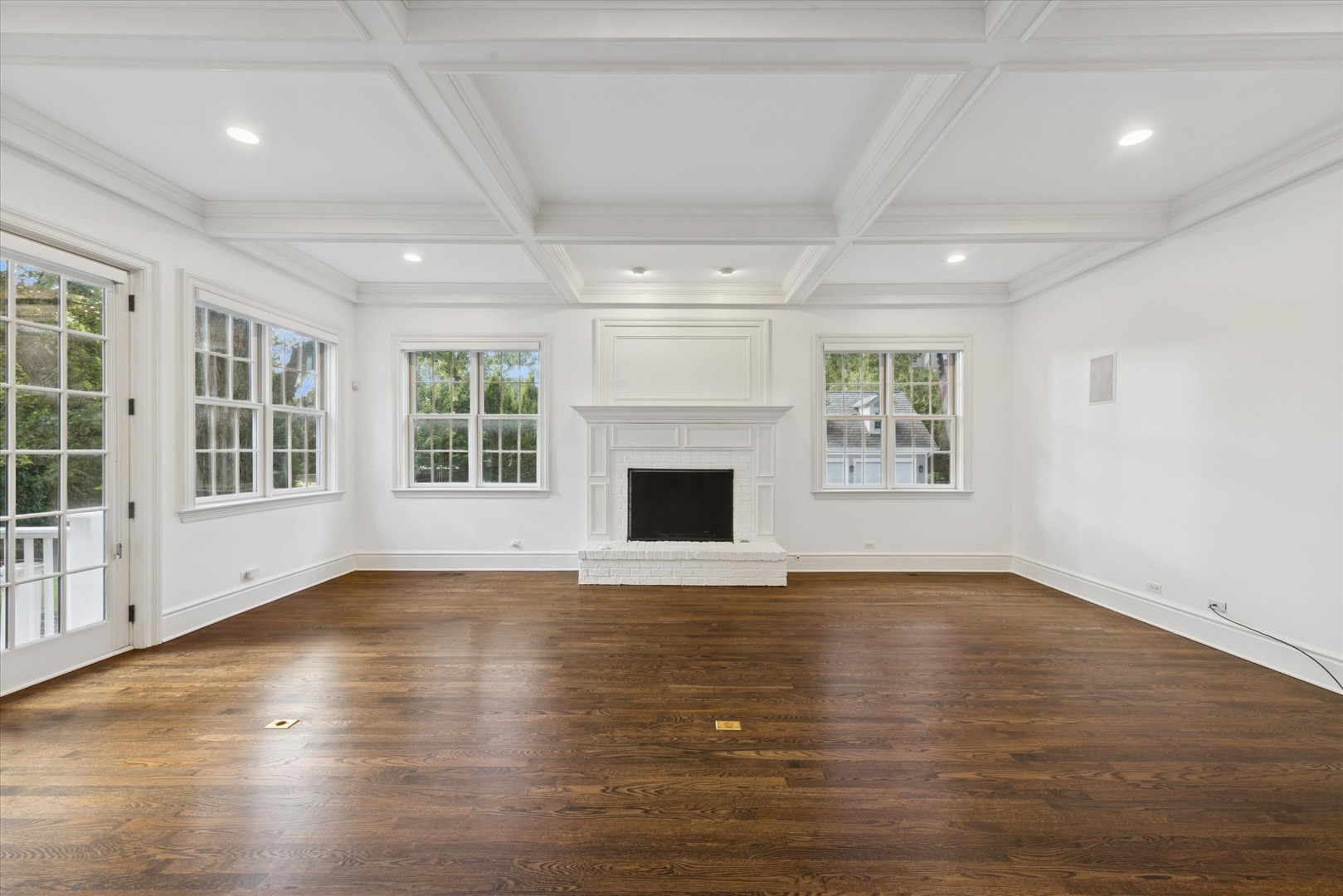 910 S Park Avenue