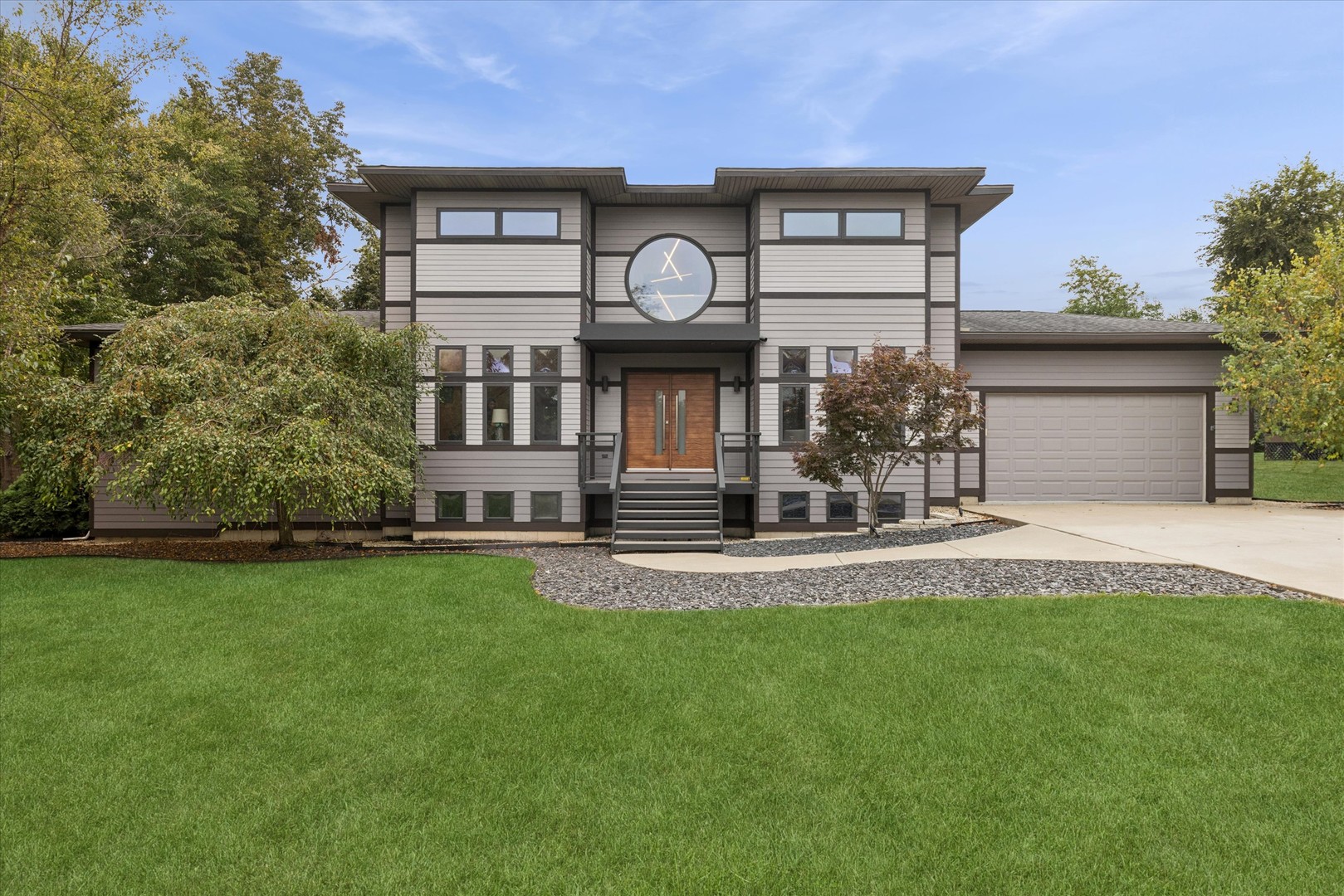 11225 Arrowhead Trail