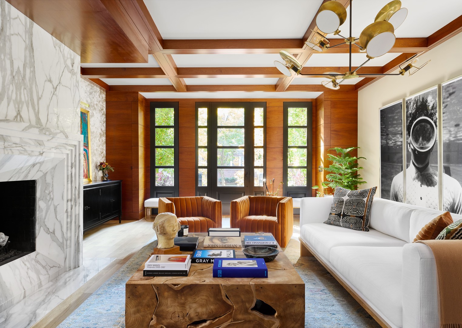 1446 W BELLE PLAINE Avenue