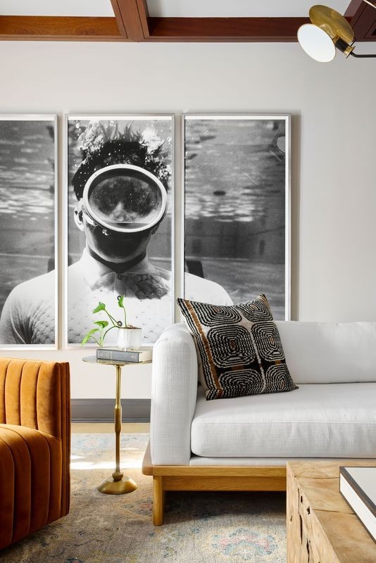 1446 W BELLE PLAINE Avenue