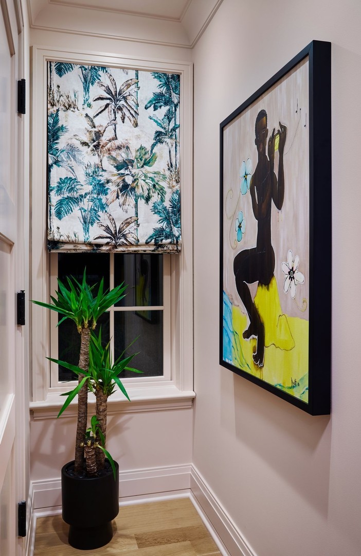 1446 W BELLE PLAINE Avenue