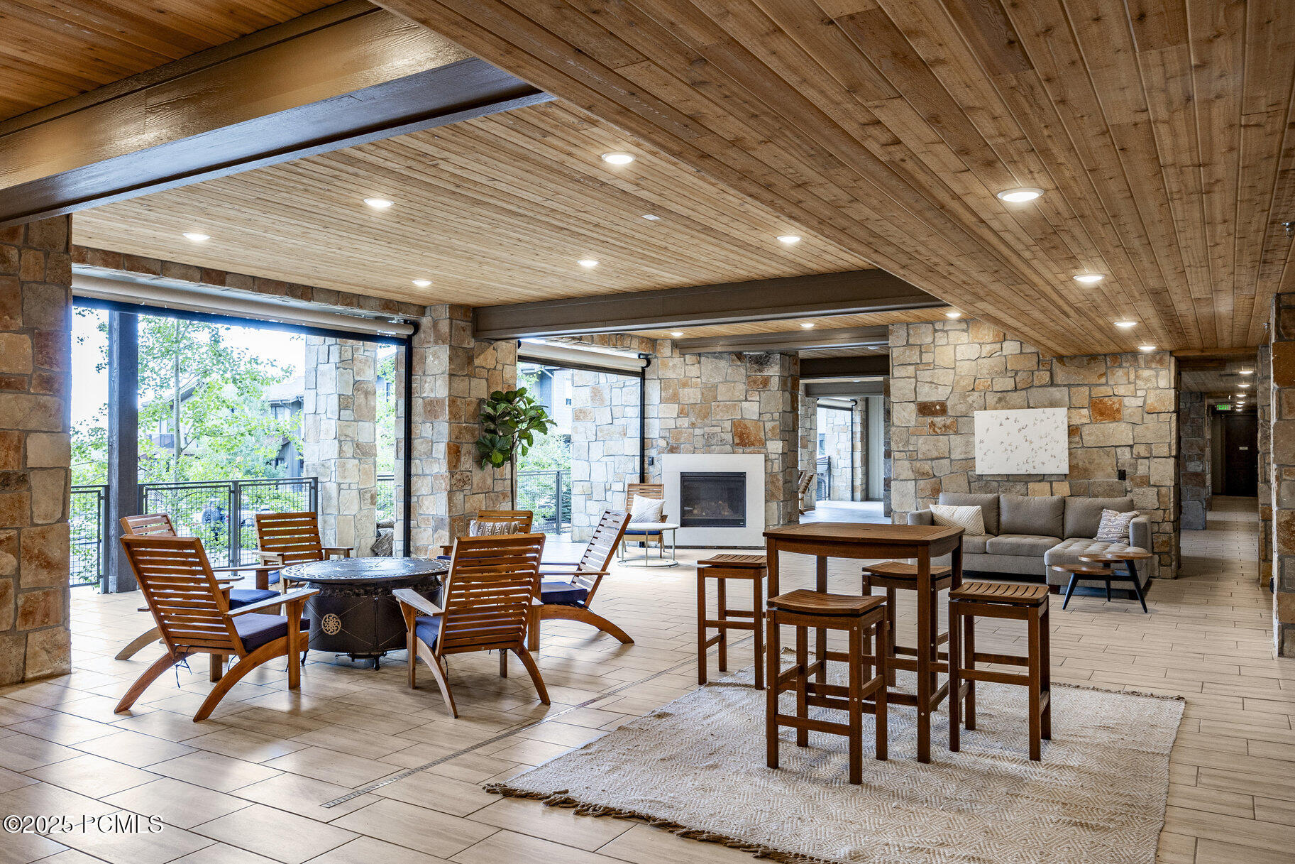 3788 Blackstone Drive, 19