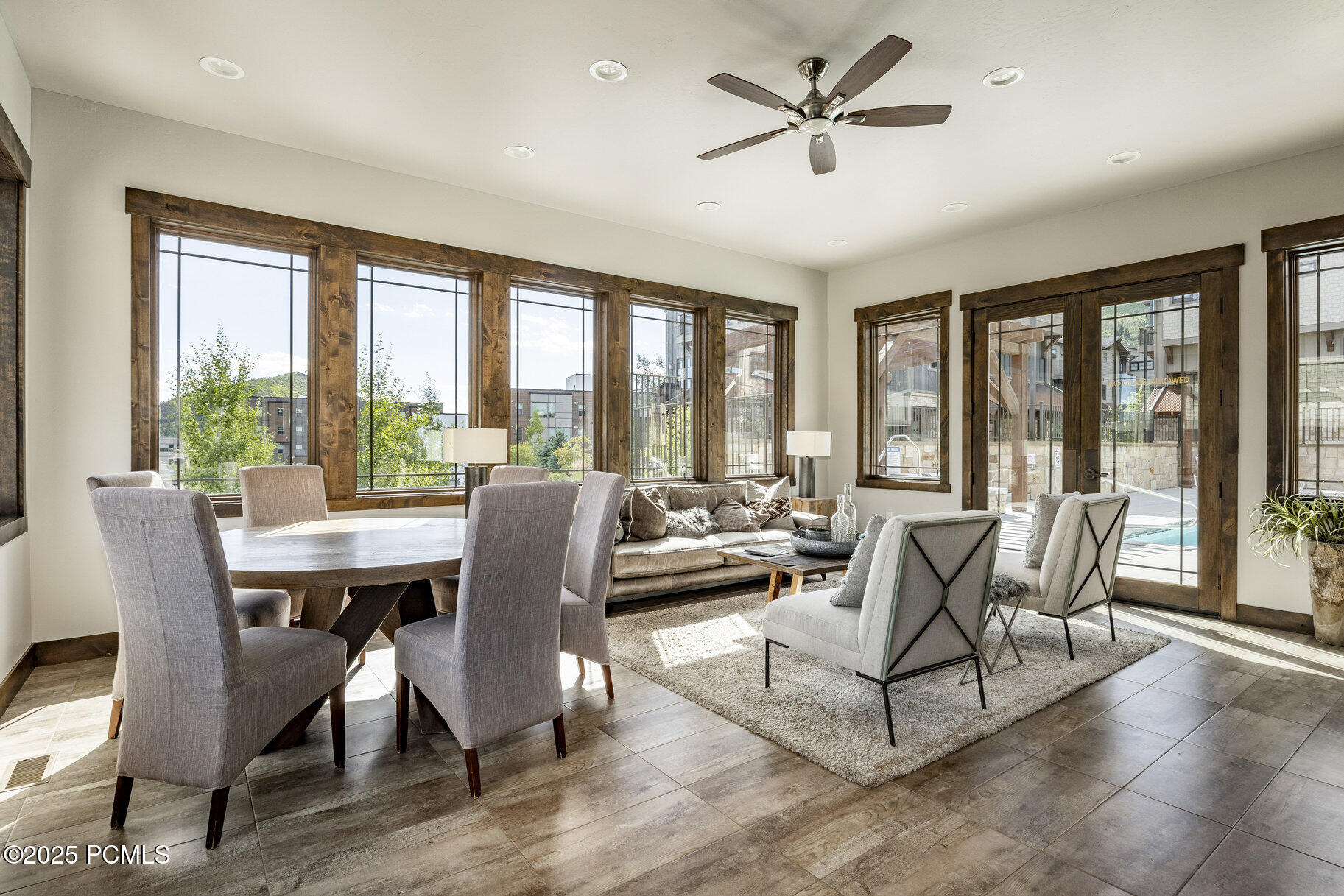 3788 Blackstone Drive, 19