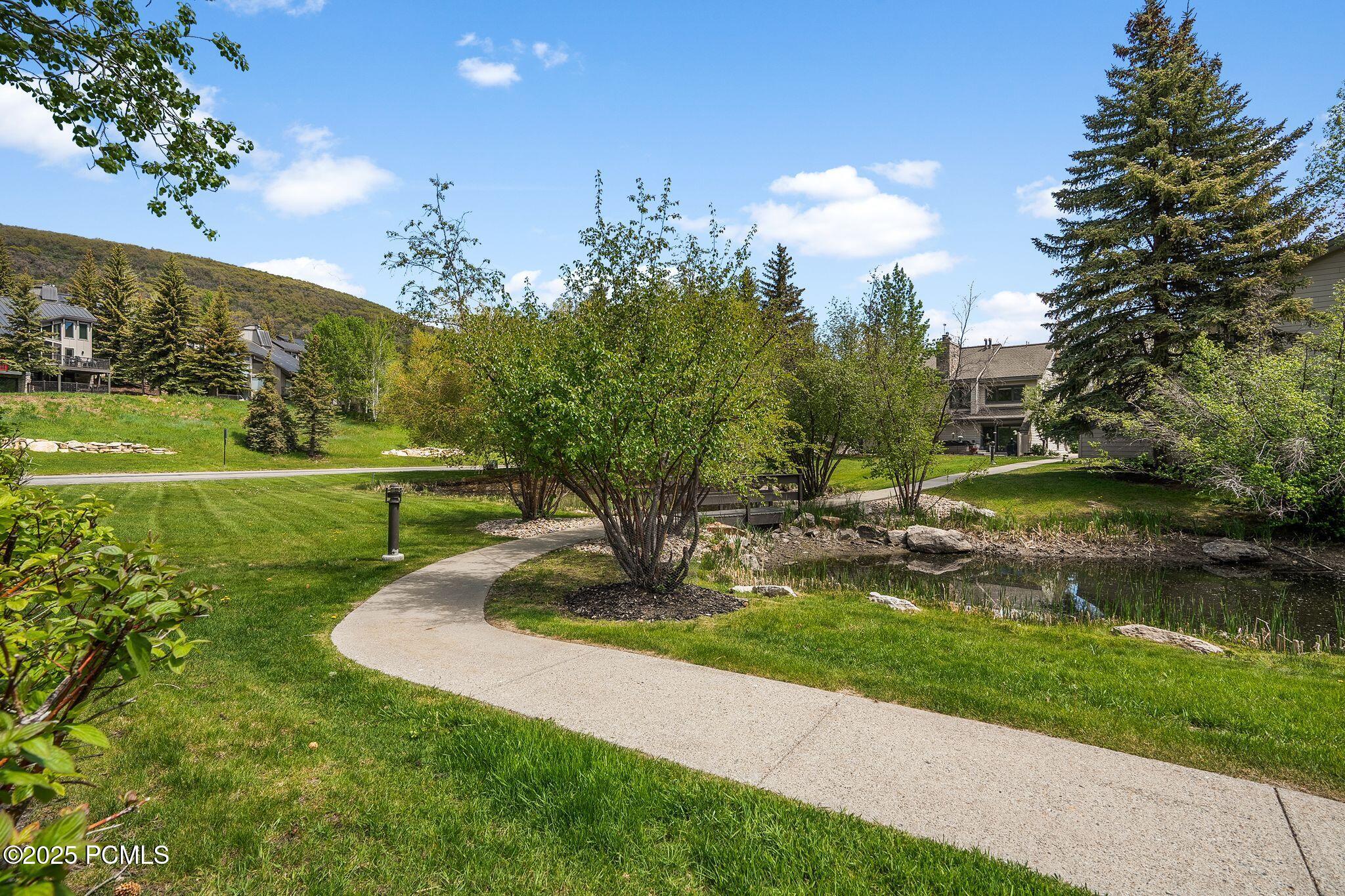 1500 Deer Valley Dr Drive, 21