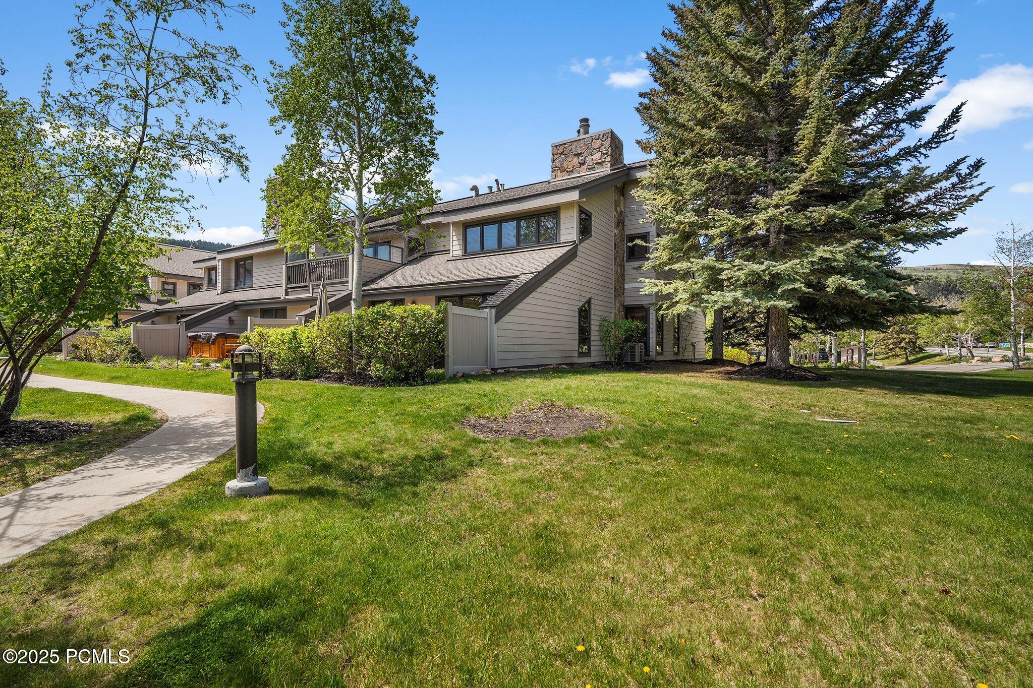 1500 Deer Valley Dr Drive, 21