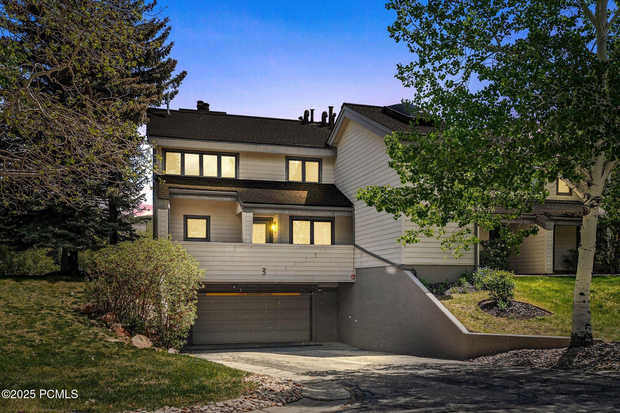 1500 Deer Valley Dr Drive, 21