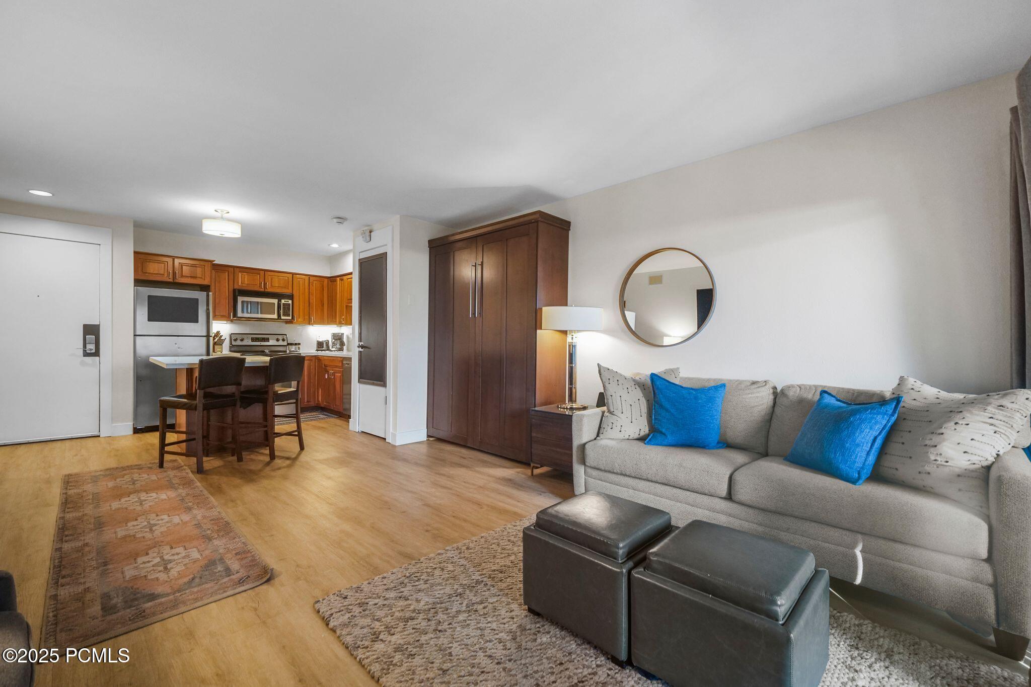 401 Silver King Drive, 17